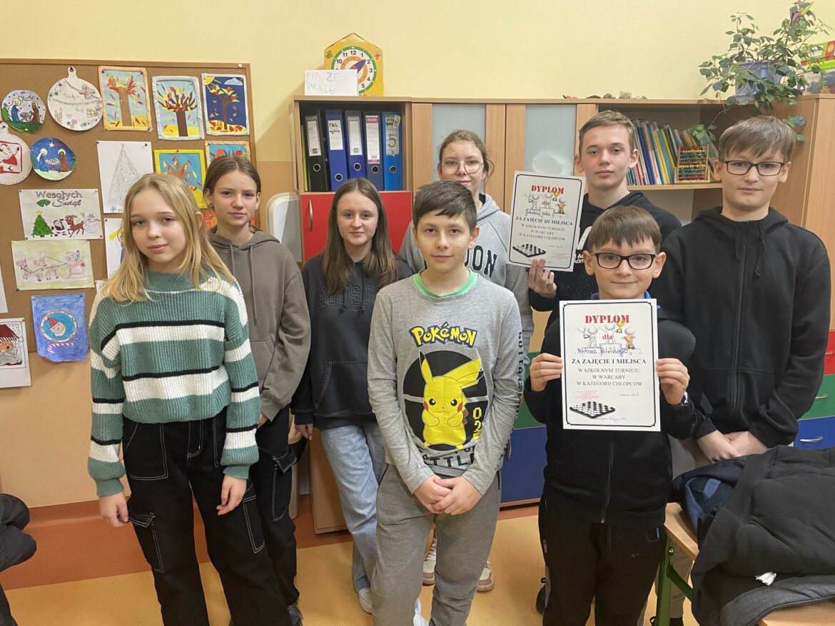 Bartosz i Jakub na podium mistrzostw gminy w Warcabach!