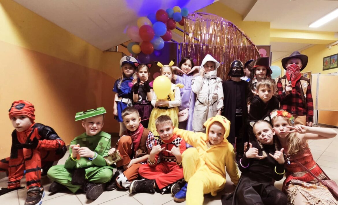 Bal karnawałowy klas I-III